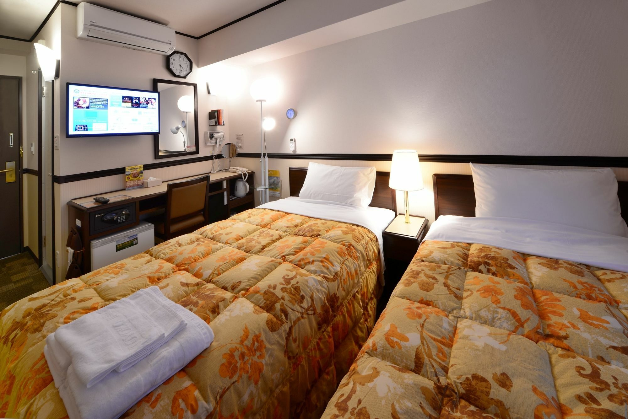 Toyoko Inn Hamamatsu Eki Kita Guchi Екстериор снимка